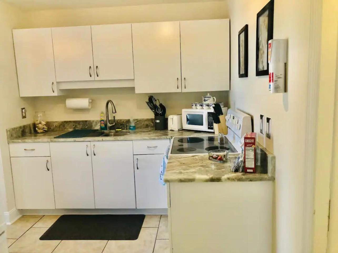 Cozy Home With One Bedroom Cape Coral Zewnętrze zdjęcie
